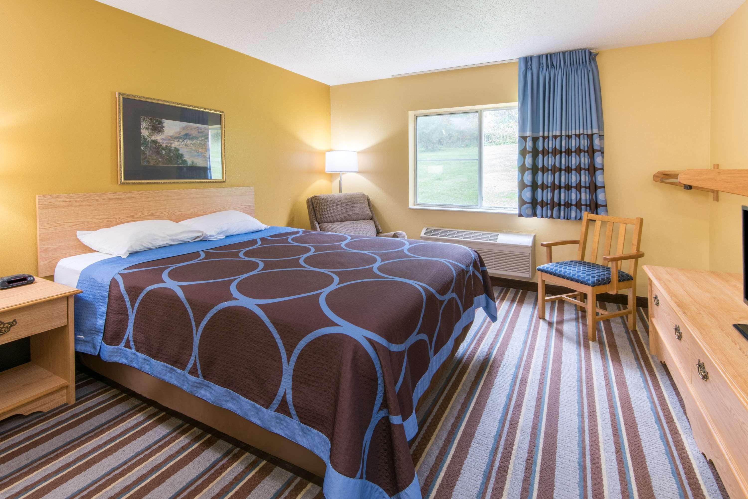 Super 8 By Wyndham Medina Otel Dış mekan fotoğraf