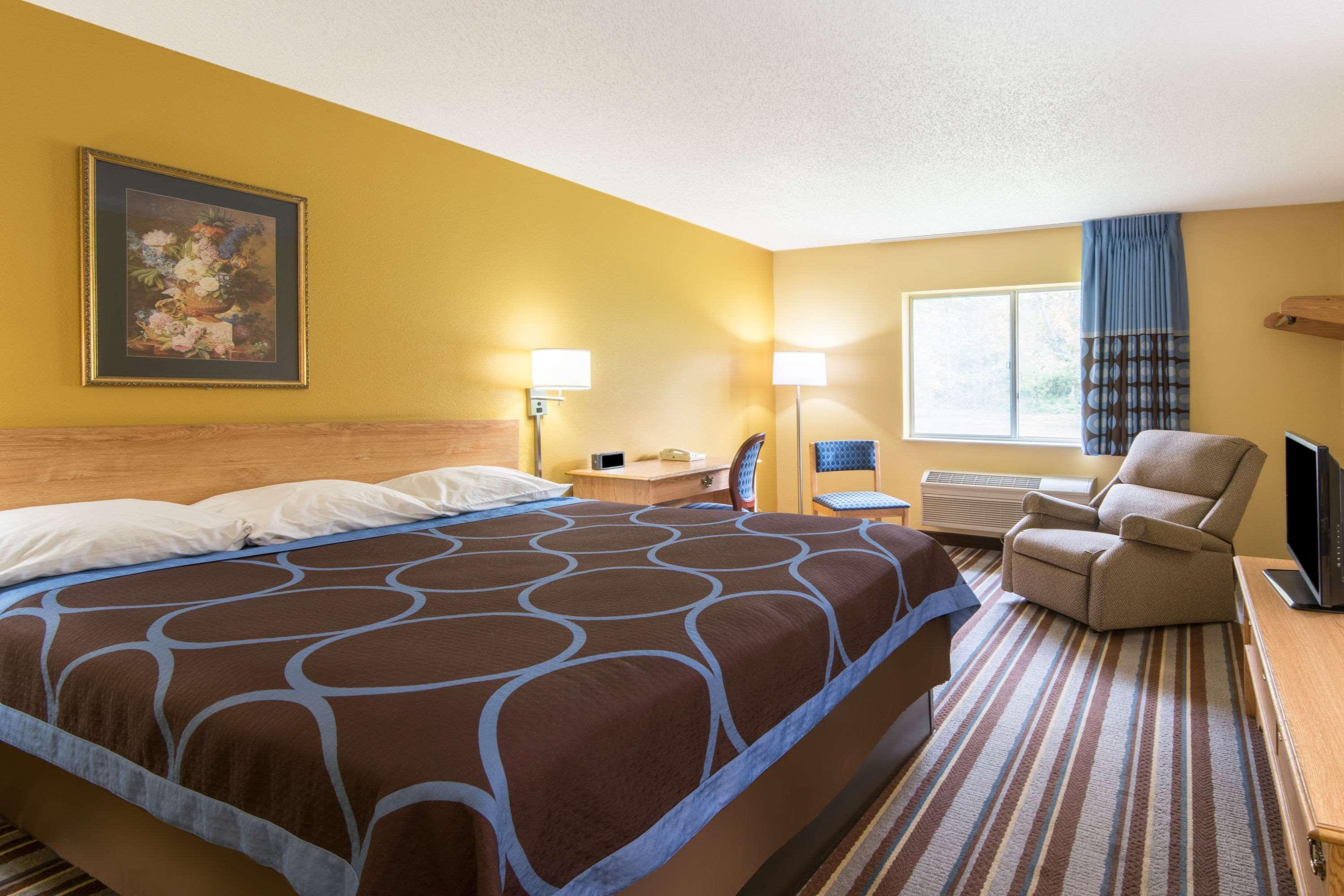 Super 8 By Wyndham Medina Otel Dış mekan fotoğraf