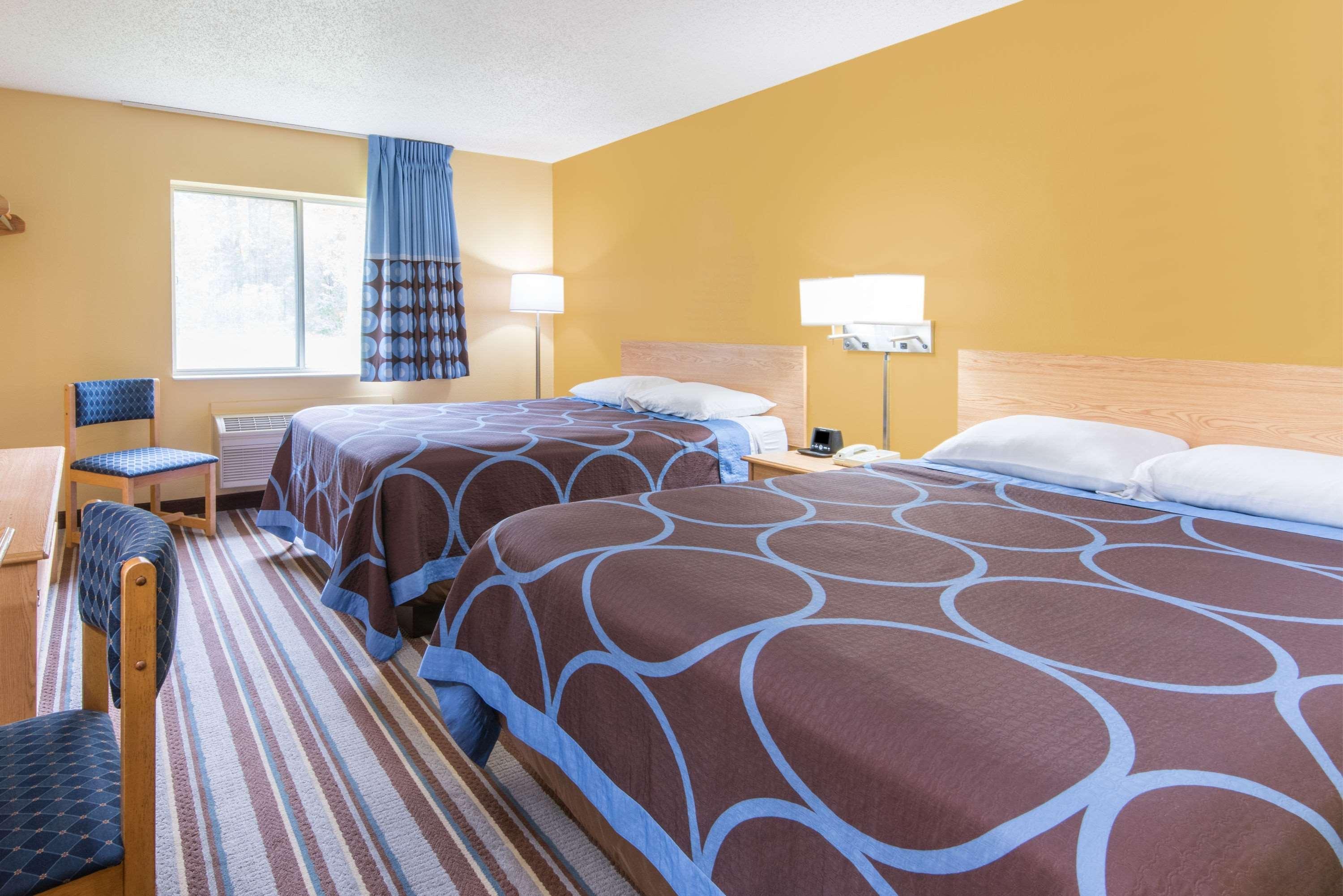 Super 8 By Wyndham Medina Otel Dış mekan fotoğraf